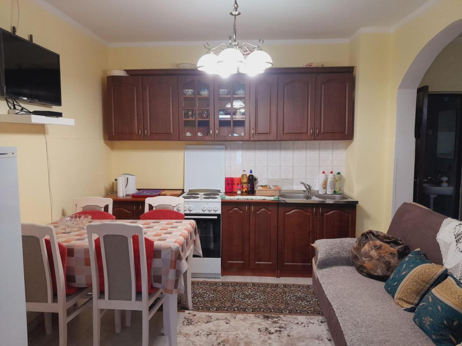 Apartmán Apartman Radoman Cetinje Exteriér fotografie